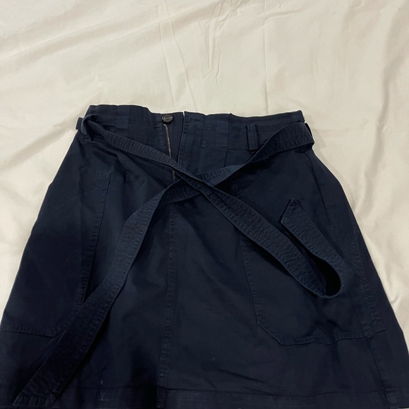 Abercrombie and Fitch utility skirt. - Picture 2 of 6